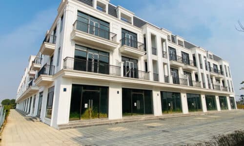 CĂN NHÀ VƯỜN LIỀN KỀ CẠNH ĐƯỜNG VÀNH ĐAI 4 – TRUNG TÂM HÀNH CHÍNH HUYỆN – HƯỚNG TÂY NAM – GIÁ CHỈ 8,X TỶ.